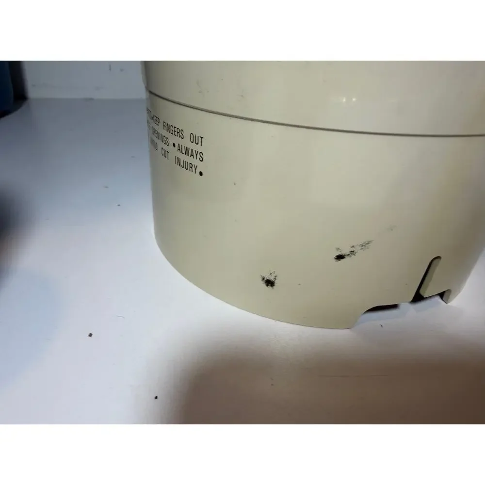 Moulinex La Machine Model 354 390 Vegetable Chef Base Chute Replacement Part